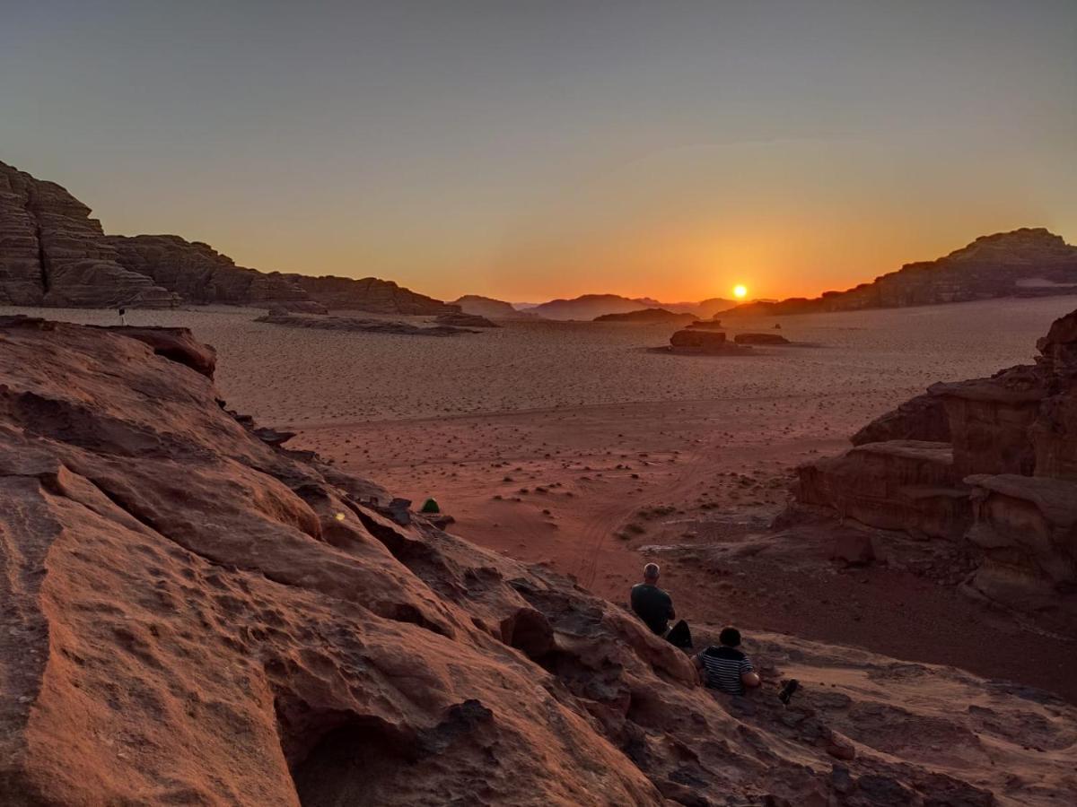 Bedouin Tours Camp Hotel Wadi Rum Exterior foto