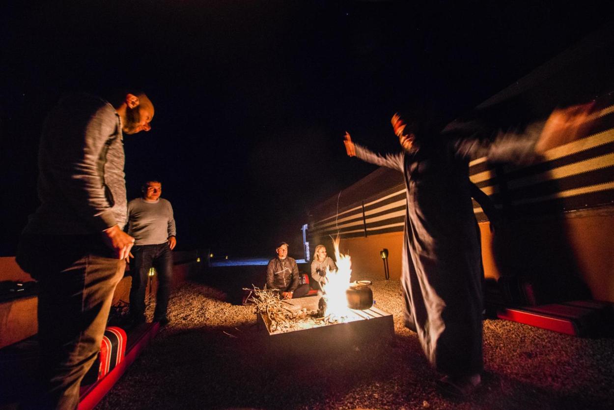 Bedouin Tours Camp Hotel Wadi Rum Exterior foto